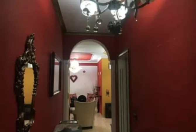 Shtepi ne shitje Apartament ne Tirane, 2+1, Mobilimi E mobiluar, Pagesa 179,000  Euro.