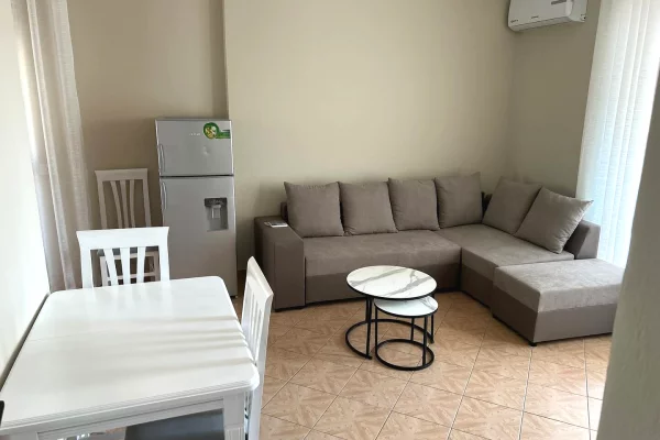 Jepet me qera apart 1+1 te Rr. Mine Peza te Prokuroria