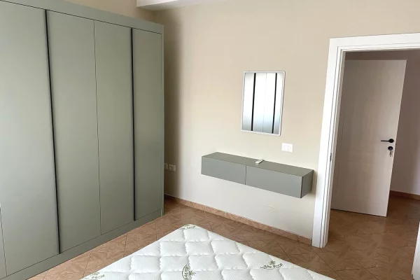 Shtepi me qera Apartament ne Tirane, 1+1, Mobilimi E mobiluar, Pagesa 550  Euro.
