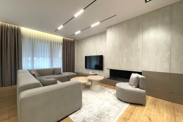 Japim me qera super apart luksoz me parkim te Liqeni i Thate