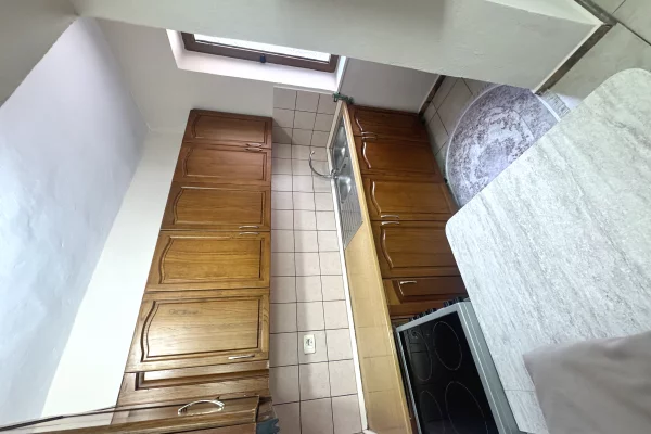 Shtepi me qera Apartament ne Tirane, 1+1, Mobilimi E mobiluar, Pagesa 500  Euro.