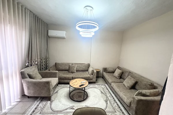 Shtepi me qera 1+1 ne Tirane - 500 Euro