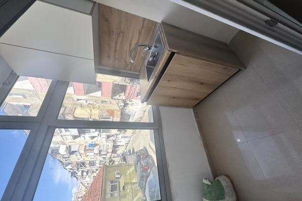 Appartamento in affitto a Tirana 2+1, Arredato