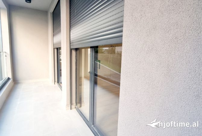 Shtepi ne shitje Apartament ne Tirane, 2+1, Mobilimi Bosh, pa mobiluar, Pagesa 287,500  Euro.