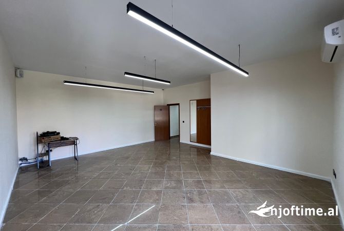 JEPEN ZYRA ME QIRA PRANE RTSH