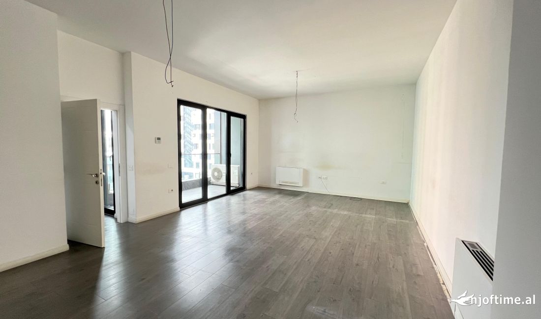 AMBIENT PER ZYRA ME QERA TEK SQUARE 21