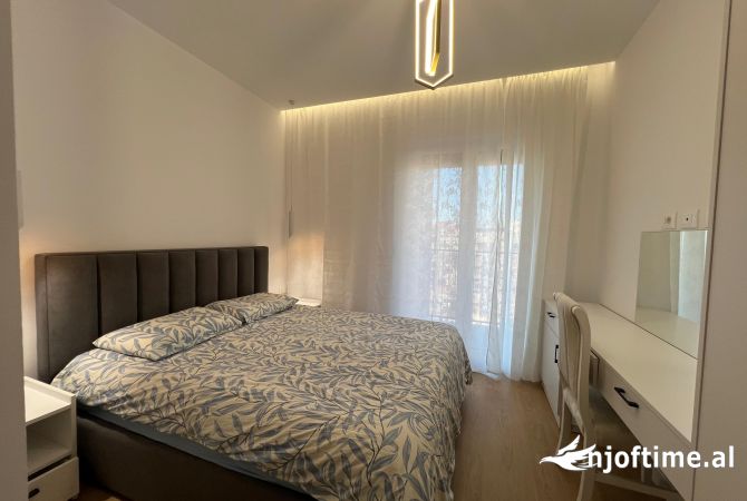 Shtepi me qera Apartament ne Tirane, 1+1, Mobilimi E mobiluar, Pagesa 600  Euro.
