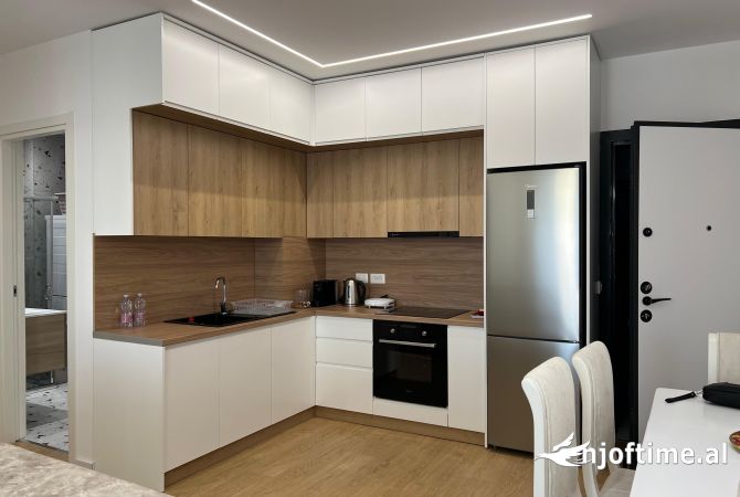 Shtepi me qera Apartament ne Tirane, 1+1, Mobilimi E mobiluar, Pagesa 600  Euro.