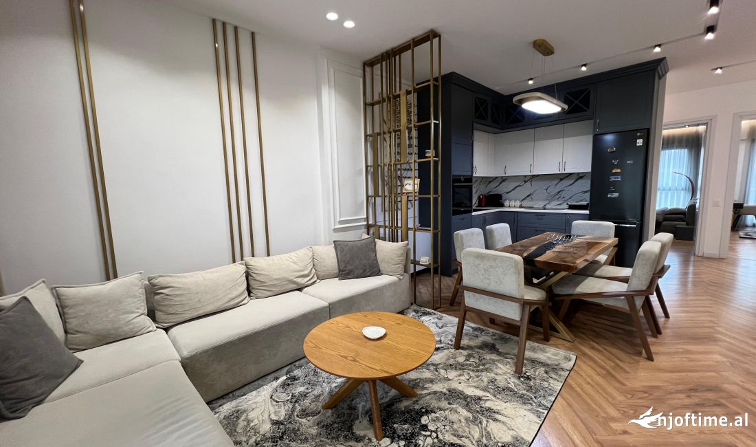 Shtepi me qera Apartament ne Tirane, 2+1, Mobilimi E mobiluar, Pagesa 1,200  Euro.