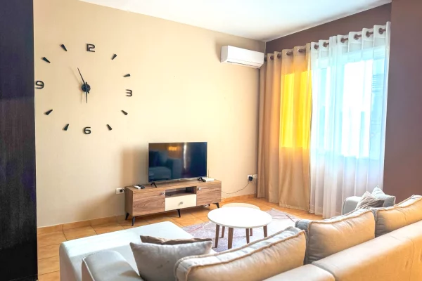 House for Rent 1+1 in Tirana - 750 Euro