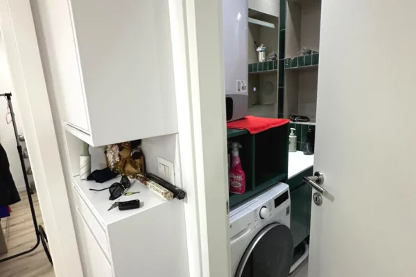 Shtepi ne shitje Apartament ne Tirane, 2+1, Mobilimi E mobiluar, Pagesa 18,900,000  Leke.