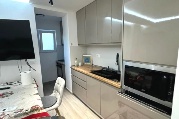 Shtepi ne shitje 2+1 ne Tirane - 18,900,000 Leke