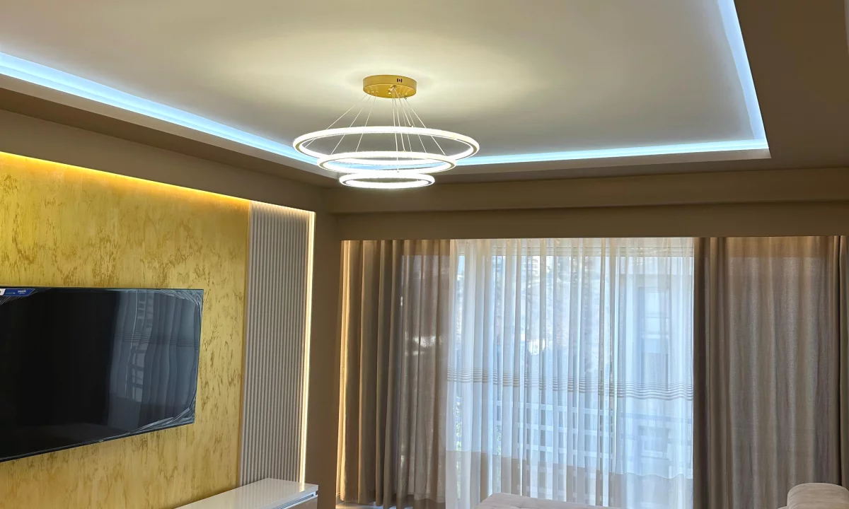 Shtepi me qera Duplex(shtepi me 2 kate) ne Tirane, 3+1, Mobilimi E mobiluar, Pagesa 1,500  Euro.