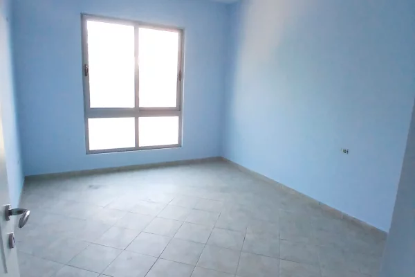 Shtepi ne shitje Apartament ne Tirane, 2+1, Mobilimi Bosh, pa mobiluar, Pagesa 3,750  Leke.