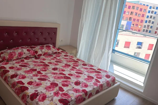 Shtepi me qera Apartament ne Tirane, 2+1, Mobilimi E mobiluar, Pagesa 520  Euro.