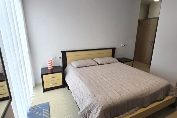 Shtepi ne shitje Apartament ne Tirane, 2+1, Mobilimi E mobiluar, Pagesa 22,200,000  Leke.