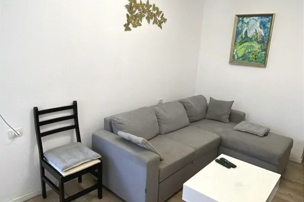 Shtepi ne shitje 2+1 ne Tirane - 130,000 Euro