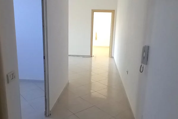 Shitet apartament 2+1 në Fresk për 140 milionë lekë