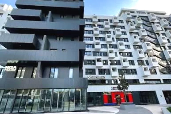 Shtepi ne shitje Apartament ne Tirane, 3+1, Mobilimi E mobiluar, Pagesa 364,000  Euro.