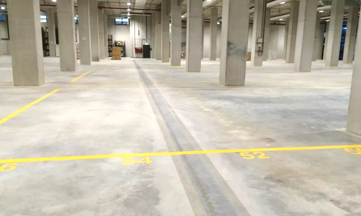 🏢 Shitet Magazine – Selite, Tirane​