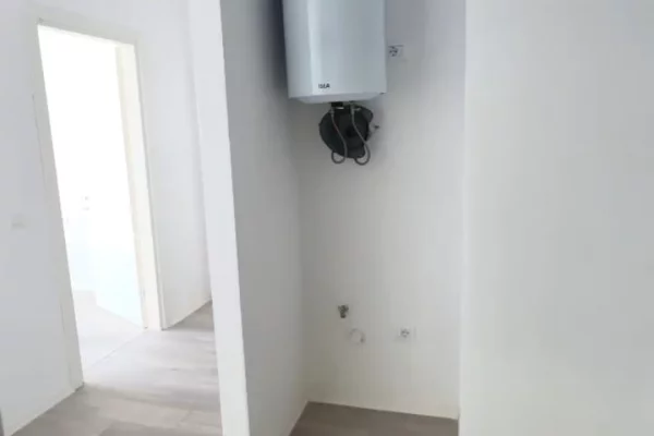 Business Property in Sale 3+1 in Tirana - 105,930 Euro