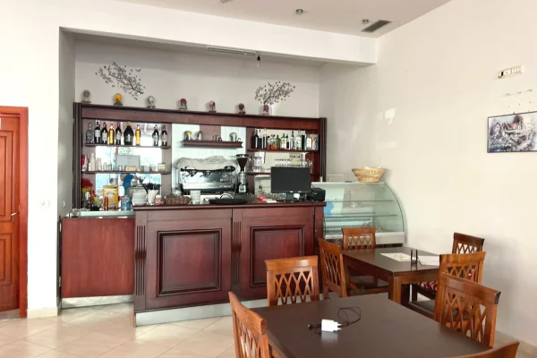 🍹 Lokal me Qira ne Golem 🏖️