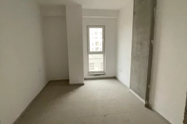 Shtepi ne shitje Apartament ne Tirane, 2+1, Mobilimi Bosh, pa mobiluar, Pagesa 145,365  Euro.