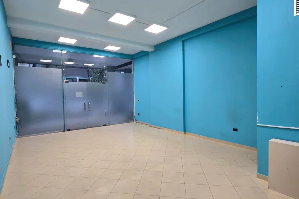 🏢 Jepet me Qira Ambient Biznesi – perballe Delijorgjit, Tirane