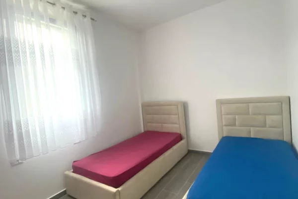 🏡 Jepet me qira apartament 2+1 – Afër Liqenit të Sharrës