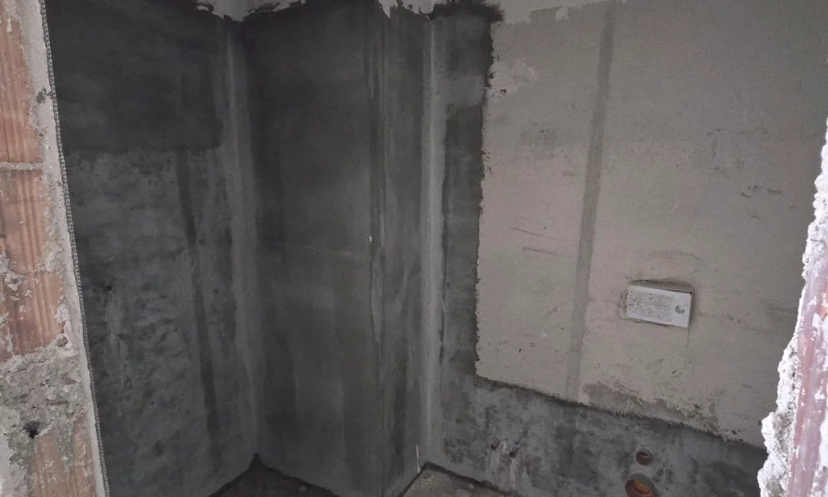 Appartamento in vendita a Tirana 3+1, Vuoto