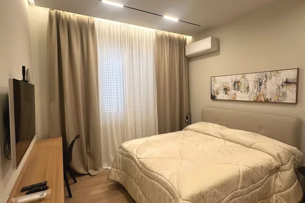 Shtepi me qera Apartament ne Tirane, 1+1, Mobilimi E mobiluar, Pagesa 700  Euro.