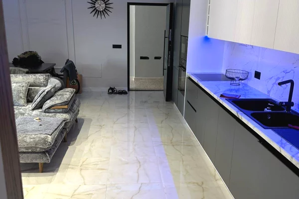 Shtepi me qera Apartament ne Tirane, 1+1, Mobilimi E mobiluar, Pagesa 700  Euro.