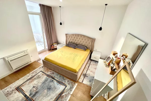 Shtepi me qera Apartament ne Tirane, 2+1, Mobilimi E mobiluar, Pagesa 1,100  Euro.