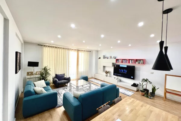 House for Rent 2+1 in Tirana - 1,100 Euro