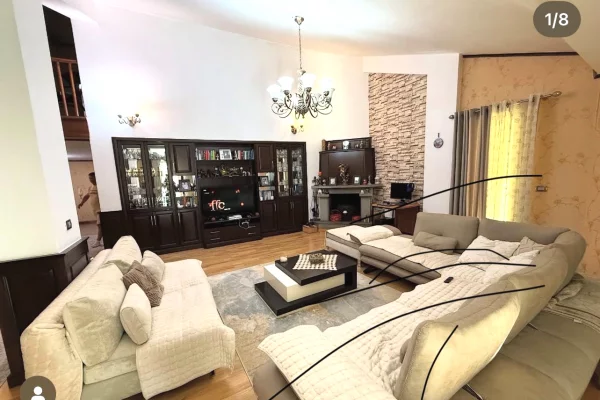 🏙️ Penthouse 3+2+1 me Verandë – Rruga Hamdi Sina, Liqeni i Thatë