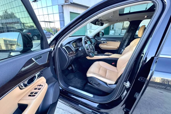 Auto in Vendita a Tirana, Volvo, 2017 Diesel,Kambio Automatik Pagamento 24,900  Euro.