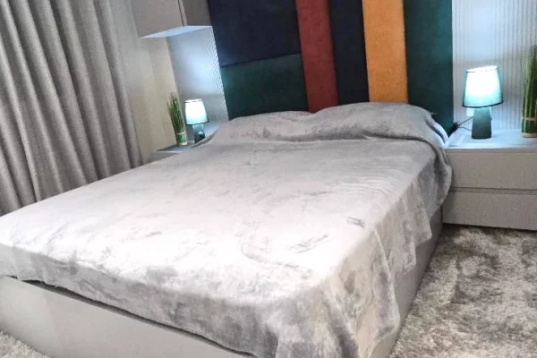 Shitet Apartament 2+1 – Liqeni i Thatë 🌿