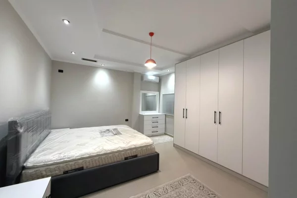 Shtepi me qera Shtepi Private ne Tirane, 2+1, Mobilimi E mobiluar, Pagesa 550  Euro.