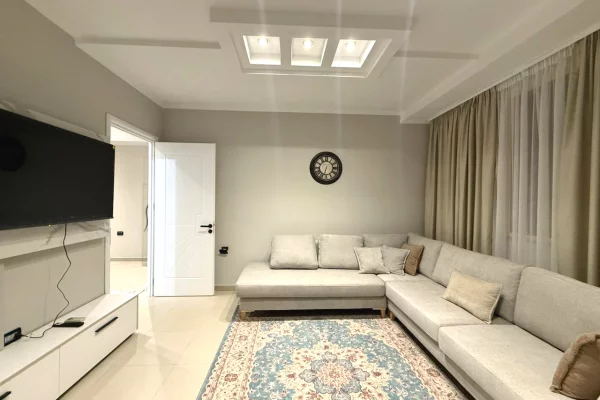 Shtepi me qera Shtepi Private ne Tirane, 2+1, Mobilimi E mobiluar, Pagesa 550  Euro.