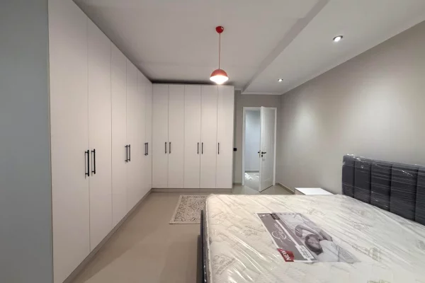 Shtepi me qera Shtepi Private ne Tirane, 2+1, Mobilimi E mobiluar, Pagesa 550  Euro.