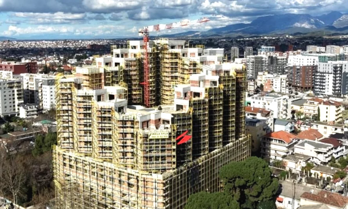 Appartamento in vendita a Tirana 2+1, Vuoto