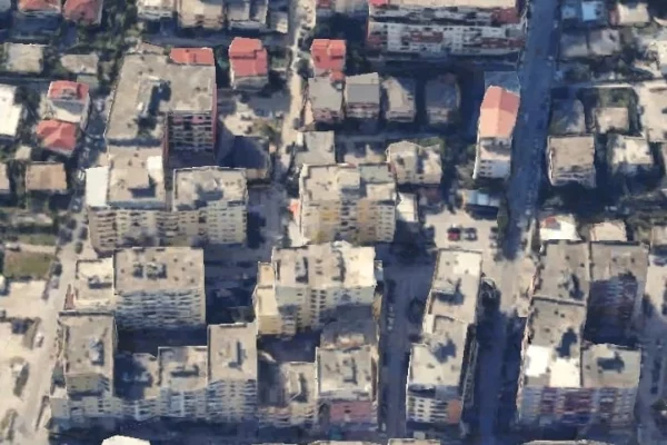 jepet 300 me qera per msrket ne yzberisht -cabeit