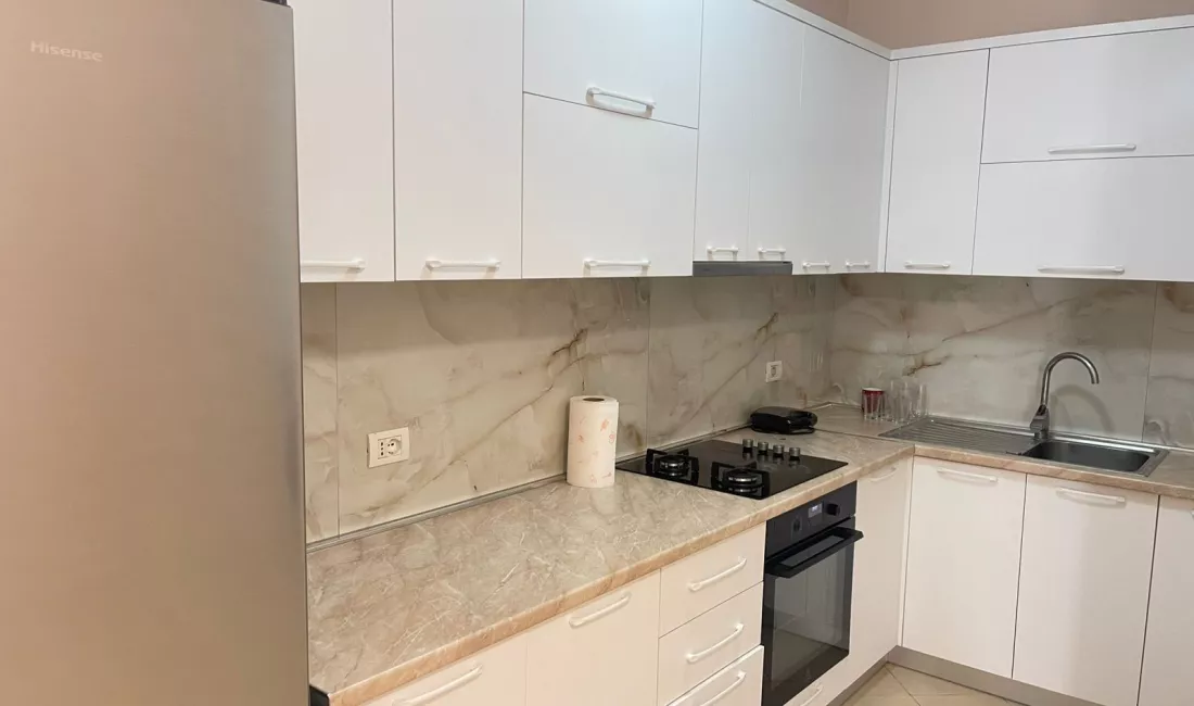 Shtepi me qera Apartament ne Tirane, 1+1, Mobilimi E mobiluar, Pagesa 400  Euro.