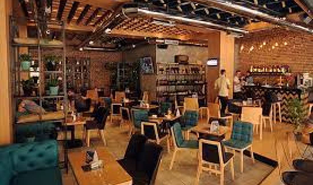 Offerte di lavoro a Tirana, Profession Banakier/e , , Pagamento Trattabile.