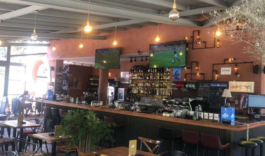 Offerte di lavoro a Tirana, Profession kamarier/e  , , Pagamento Trattabile.