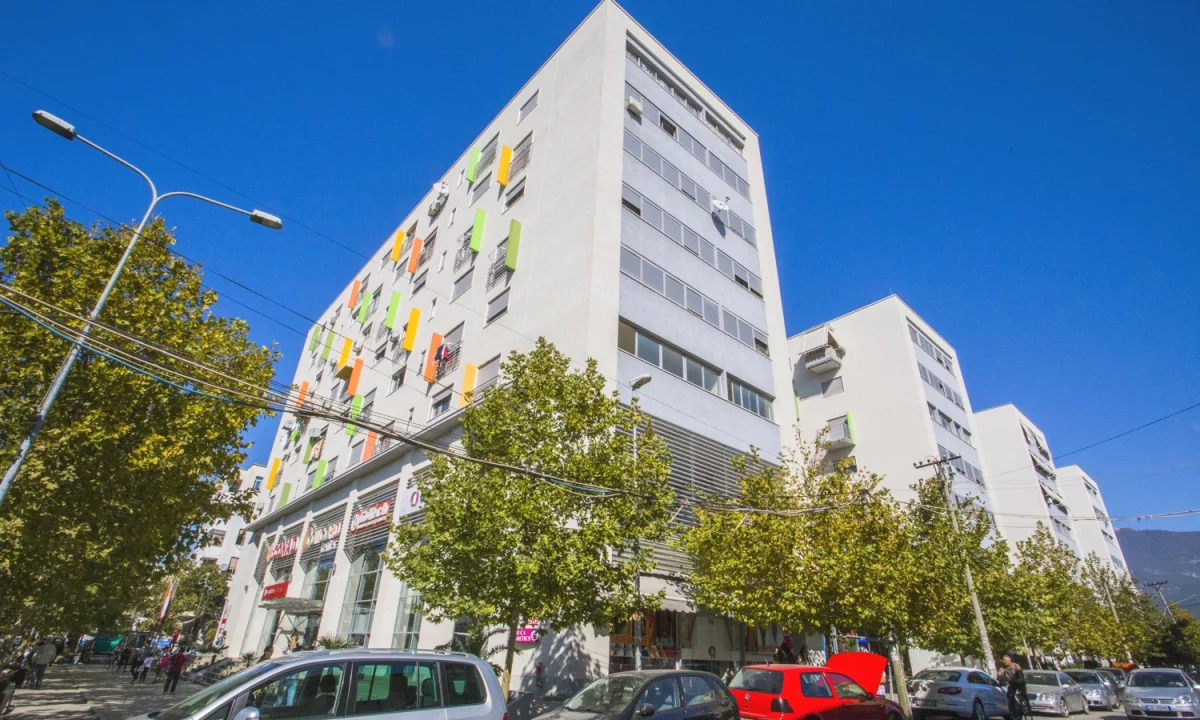 Shtepi ne shitje Apartament ne Tirane, 1+1, Mobilimi E mobiluar, Pagesa 12,700,000  Leke.