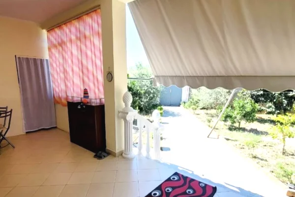 Shtepi ne shitje Shtepi Private ne Kavaje, 1+1, Mobilimi E mobiluar, Pagesa 75,000  Euro.