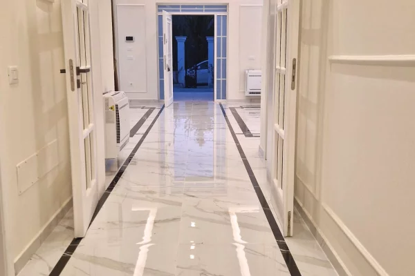 Shtepi ne shitje Vila Luksoze ne Kavaje, 3+1, Mobilimi Pjeserisht e mobiluar, Pagesa 315,000  Euro.