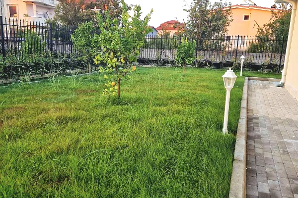 Shtepi ne shitje Vila Luksoze ne Kavaje, 3+1, Mobilimi Pjeserisht e mobiluar, Pagesa 315,000  Euro.