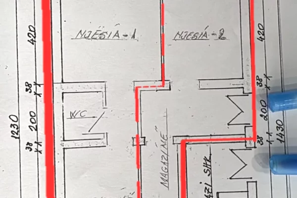 🔥 Shitet Dyqan Buze Rruge ne Kavaje – Super Investim! 🏢✨